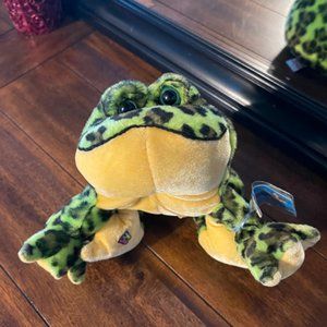 Small frog stuffed animal